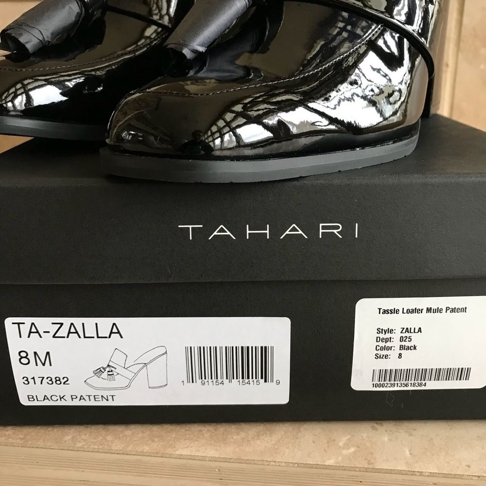 TAHARI patent Tassle loafers mule - Picture 5 of 8